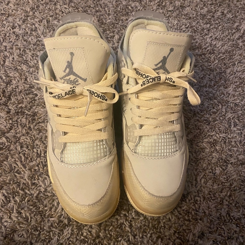 Off White Jordan 4s